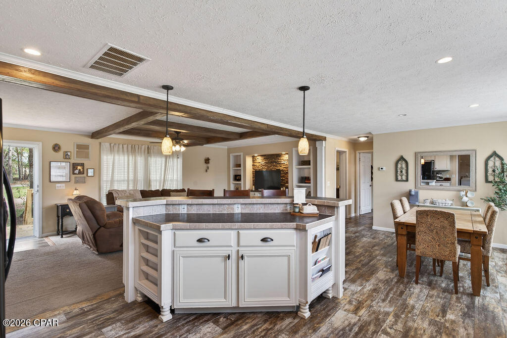 2735 Chipley Street Cottondale, FL 32431 - Photo 12 of 35