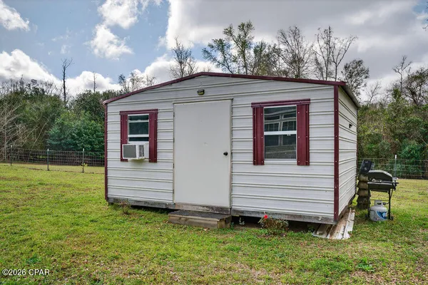$210,000 | 2735 Chipley Street, Cottondale, FL 32431