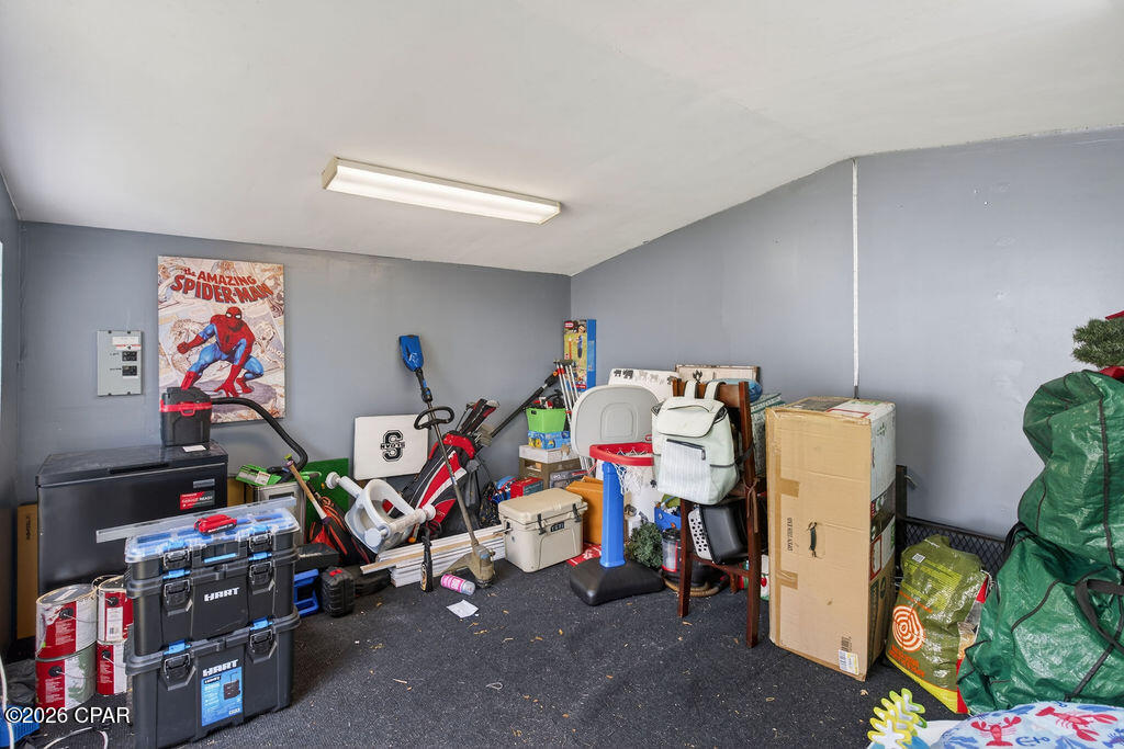 2735 Chipley Street Cottondale, FL 32431 - Photo 31 of 35