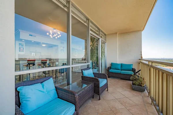 $385,000 | 6211 West Northwest Highway, Unit 1602, Dallas, TX 75225