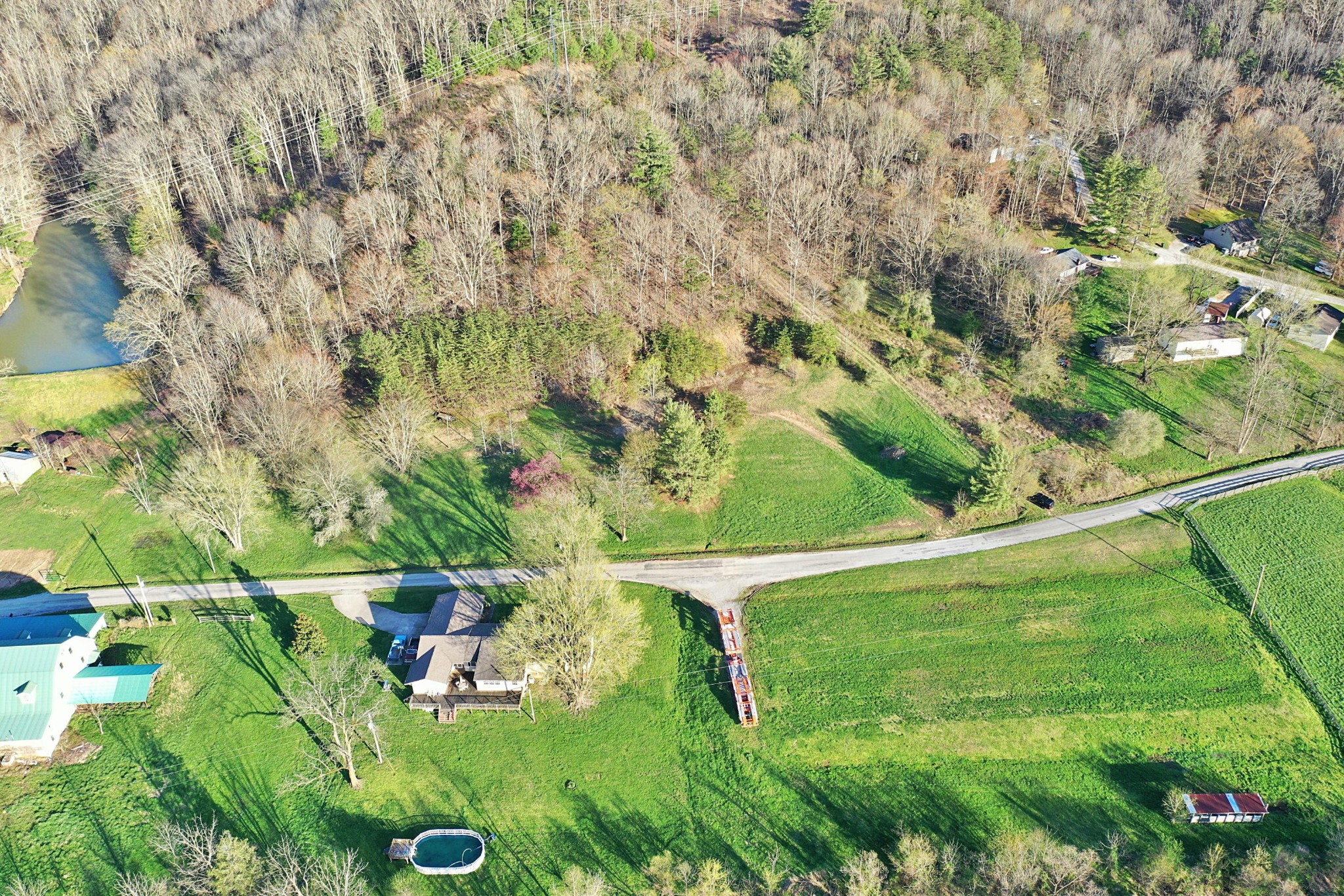 1198 Marcum Road Oneida, TN 37841 - Photo 5 of 36 Gallery Image 5