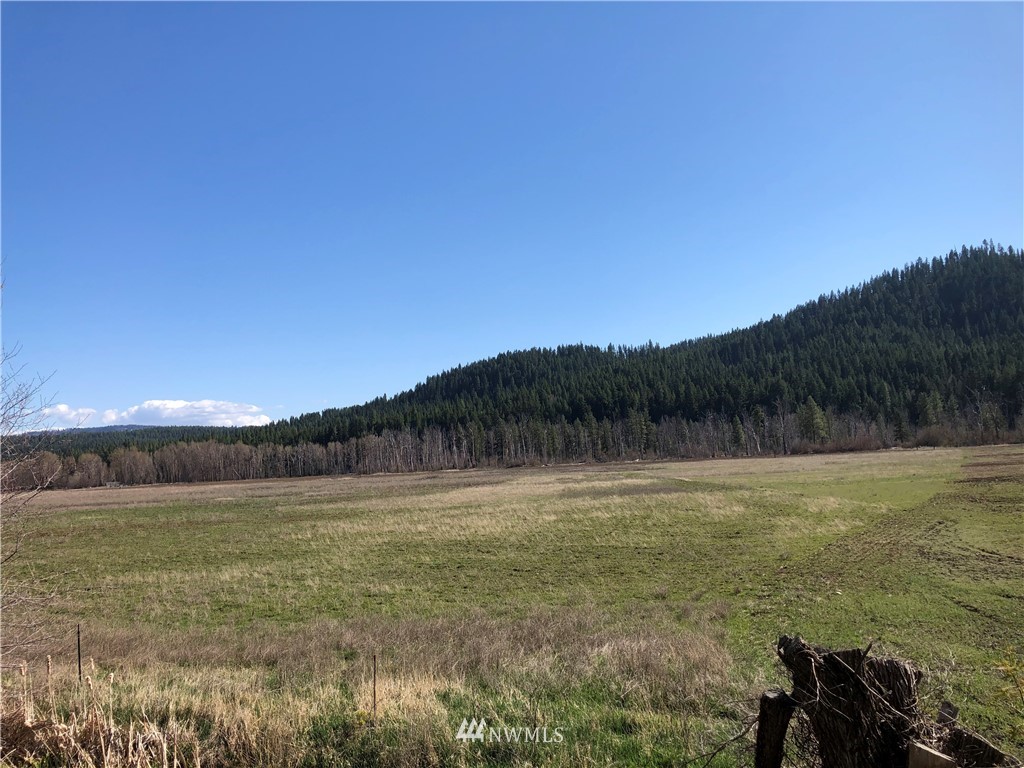 7710 Teanaway Road Cle Elum, WA 98922 - Photo 4 of 5 Gallery Image 4