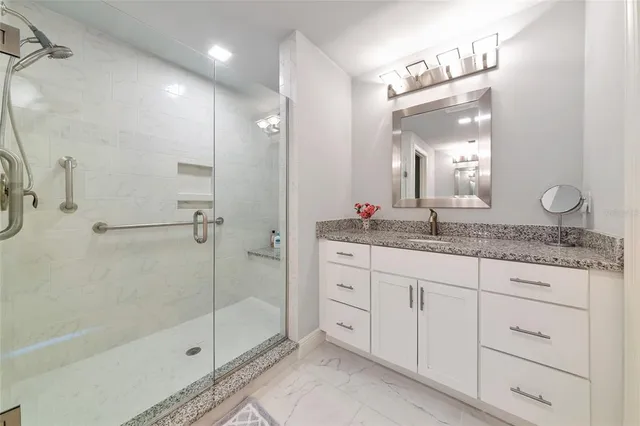 $789,000 | 260 Hidden Bay Drive, Unit 305, Osprey, FL 34229