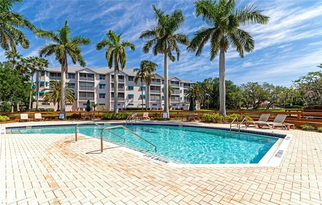 $789,000 | 260 Hidden Bay Drive, Unit 305, Osprey, FL 34229