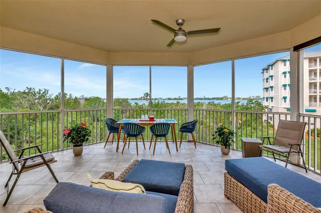 $789,000 | 260 Hidden Bay Drive, Unit 305, Osprey, FL 34229