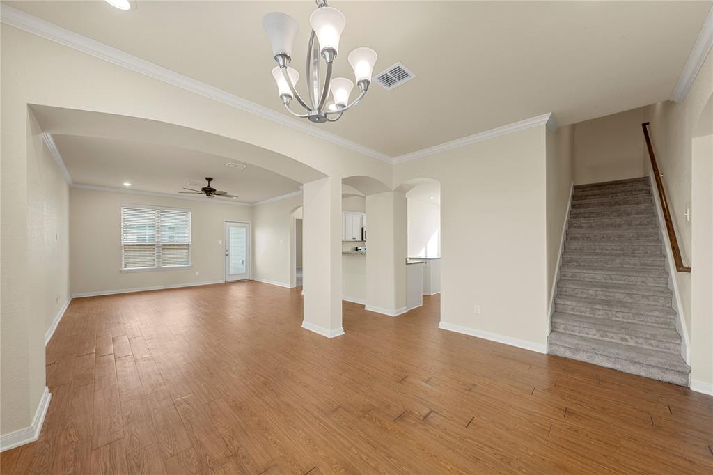 10249 Biltmore Drive Waco, TX 76708 - Photo 14 of 32