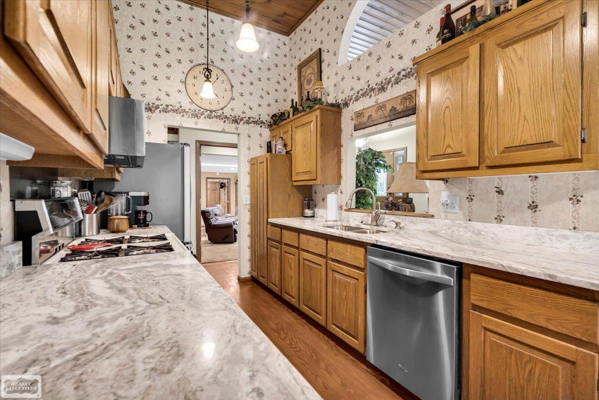 3171 Abbottsford Road North Street, MI 48049 - Photo 10 of 60