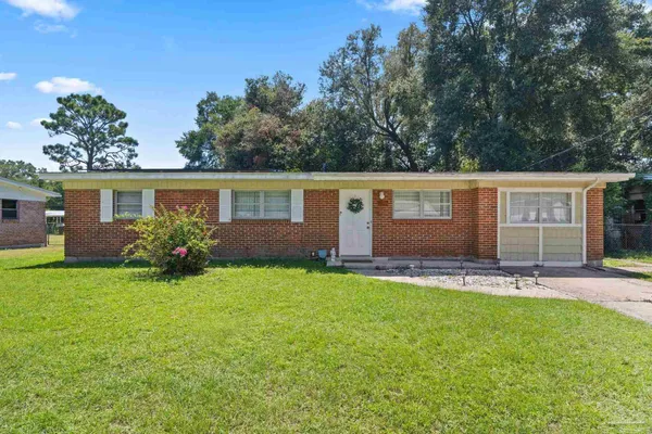 $210,000 | 6022 Syrcle Avenue, Milton, FL 32570