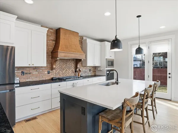 $850,000 | 2092 Glean Drive, Windsor, CO 80550