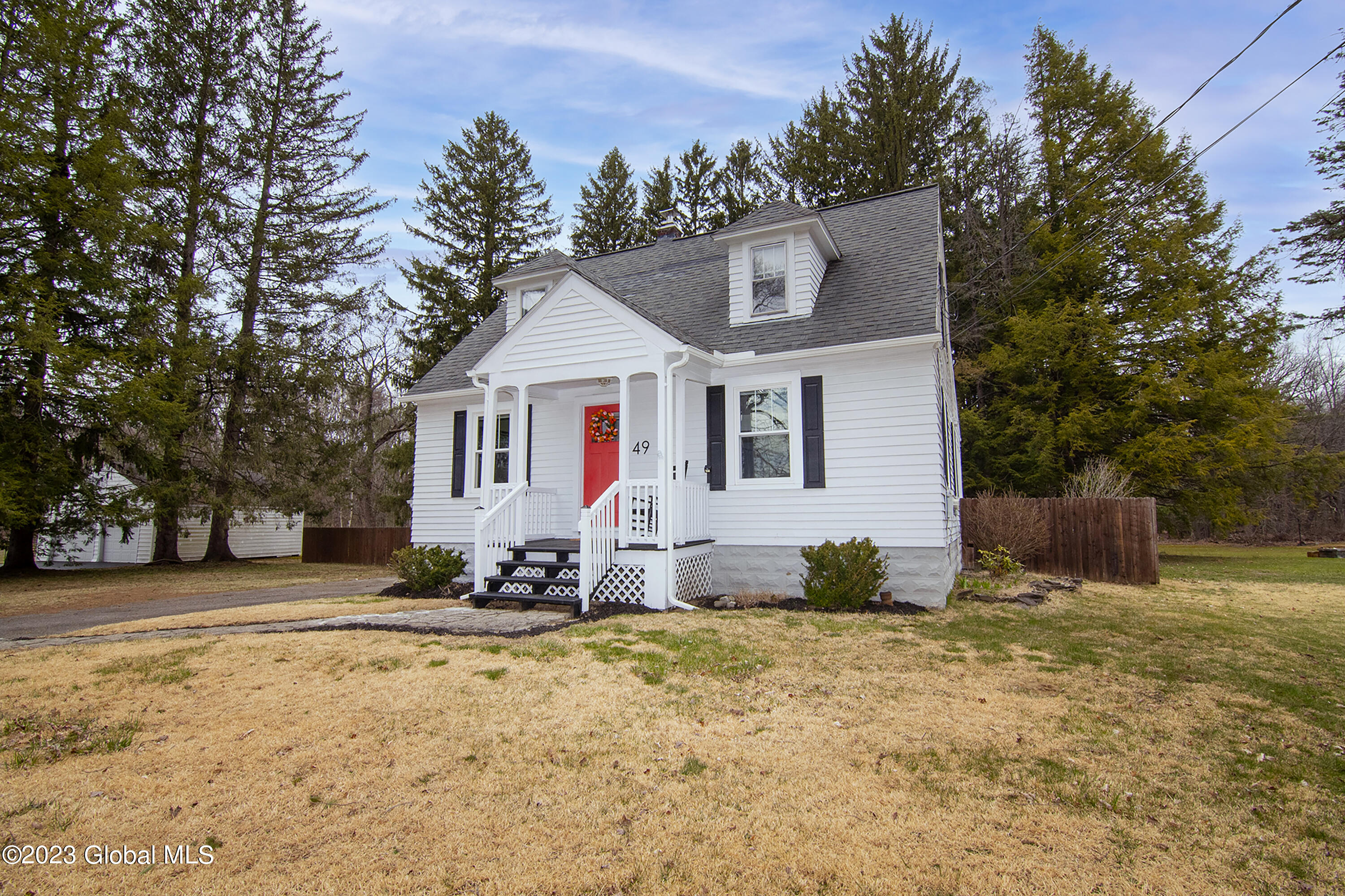 49 New Shaker Road Colonie, NY 12205 - Photo 3 of 34 CRG_7065