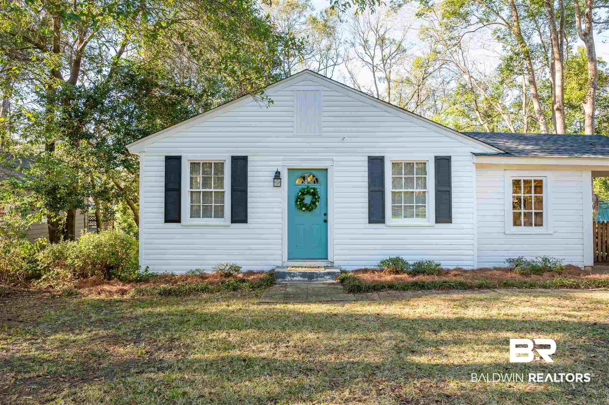 5016 North Hillwood Circle Mobile, AL 36608 - Photo 1 of 27