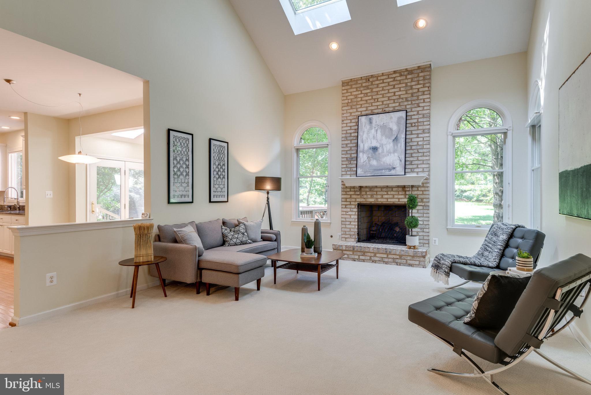 1326 Dasher Lane Reston, VA 20190 - Photo 14 of 91 Gallery Image 14