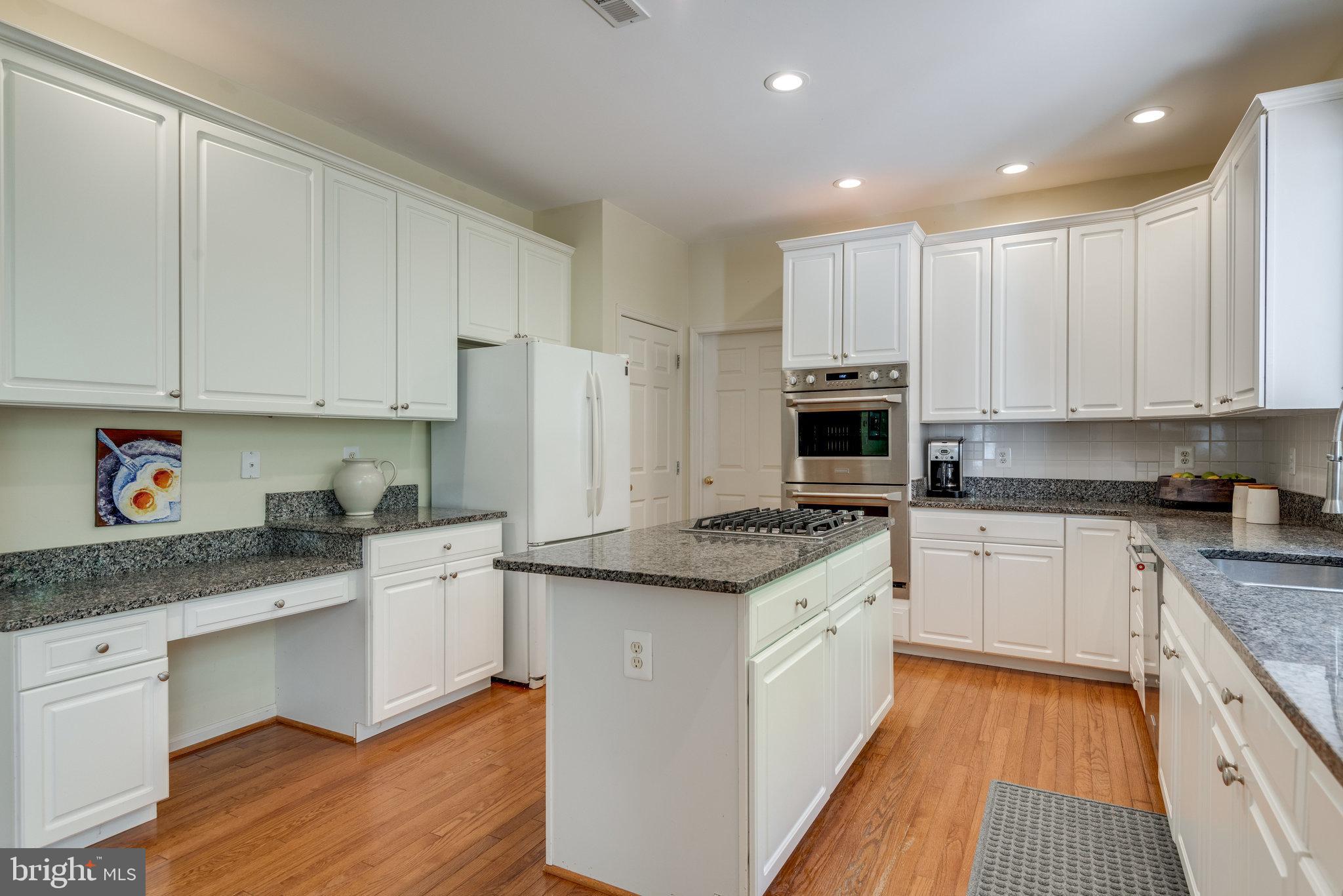 1326 Dasher Lane Reston, VA 20190 - Photo 25 of 91 Gallery Image 25