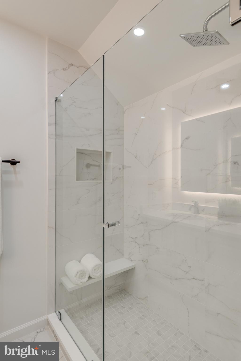 1326 Dasher Lane Reston, VA 20190 - Photo 47 of 91 Gallery Image 47