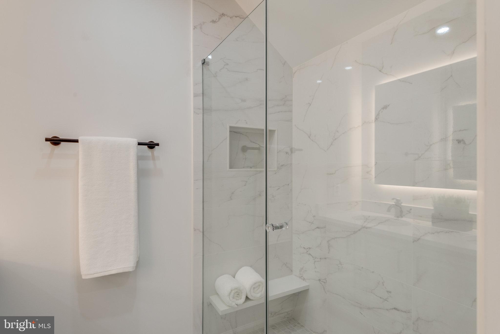1326 Dasher Lane Reston, VA 20190 - Photo 48 of 91 Gallery Image 48