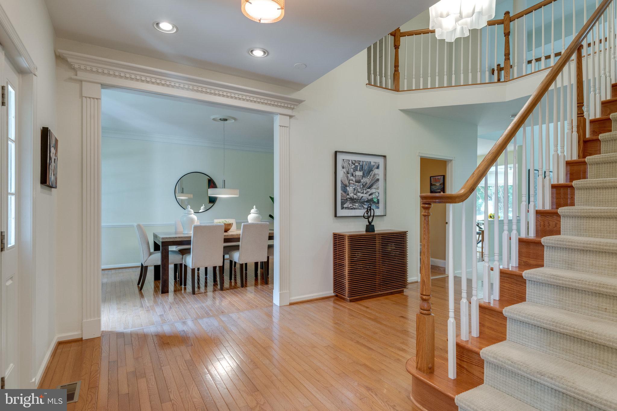 1326 Dasher Lane Reston, VA 20190 - Photo 6 of 91 Gallery Image 6