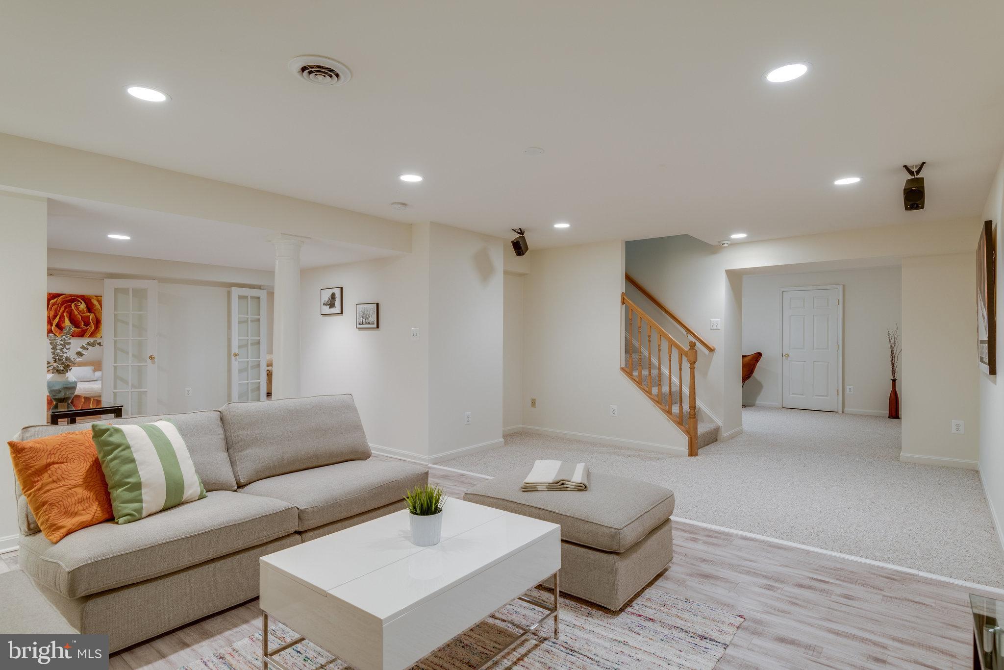 1326 Dasher Lane Reston, VA 20190 - Photo 58 of 91 Gallery Image 58