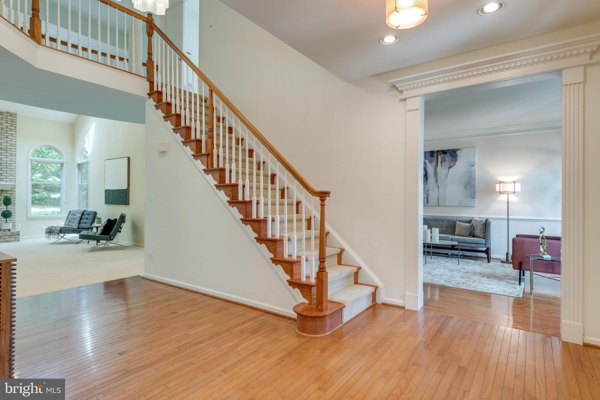 1326 Dasher Lane Reston, VA 20190 - Photo 7 of 91 Gallery Image 7