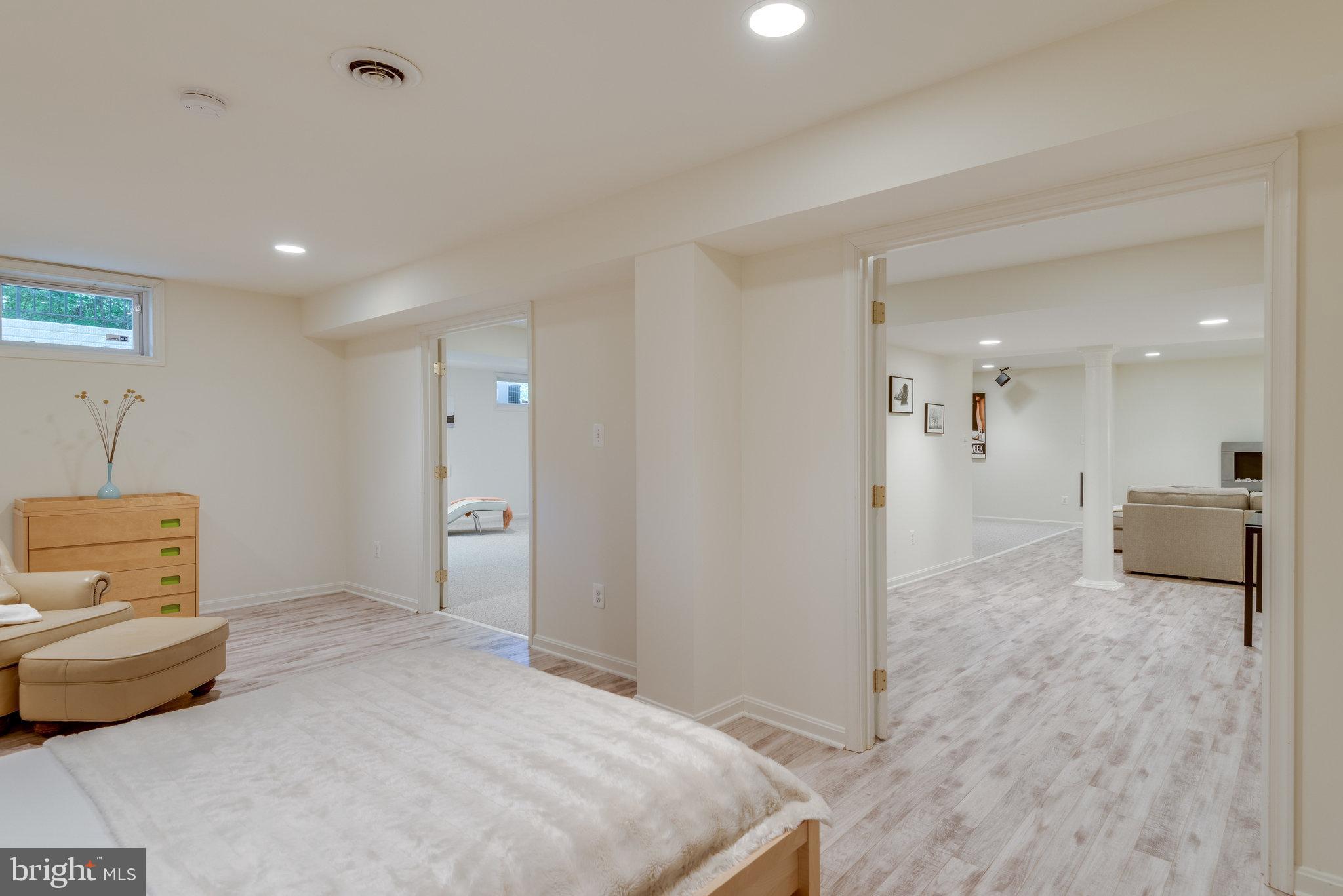 1326 Dasher Lane Reston, VA 20190 - Photo 66 of 91 Gallery Image 66