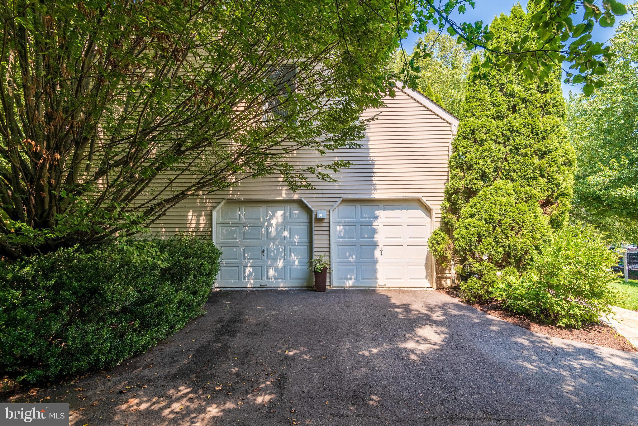 1326 Dasher Lane Reston, VA 20190 - Photo 71 of 91 Gallery Image 71