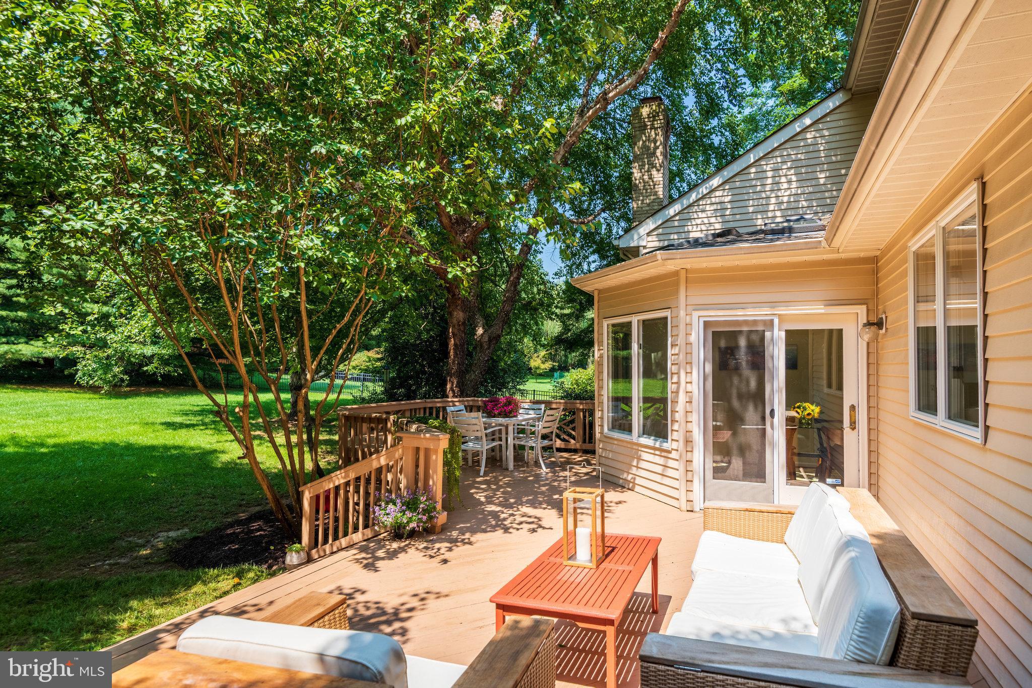 1326 Dasher Lane Reston, VA 20190 - Photo 74 of 91 Gallery Image 74