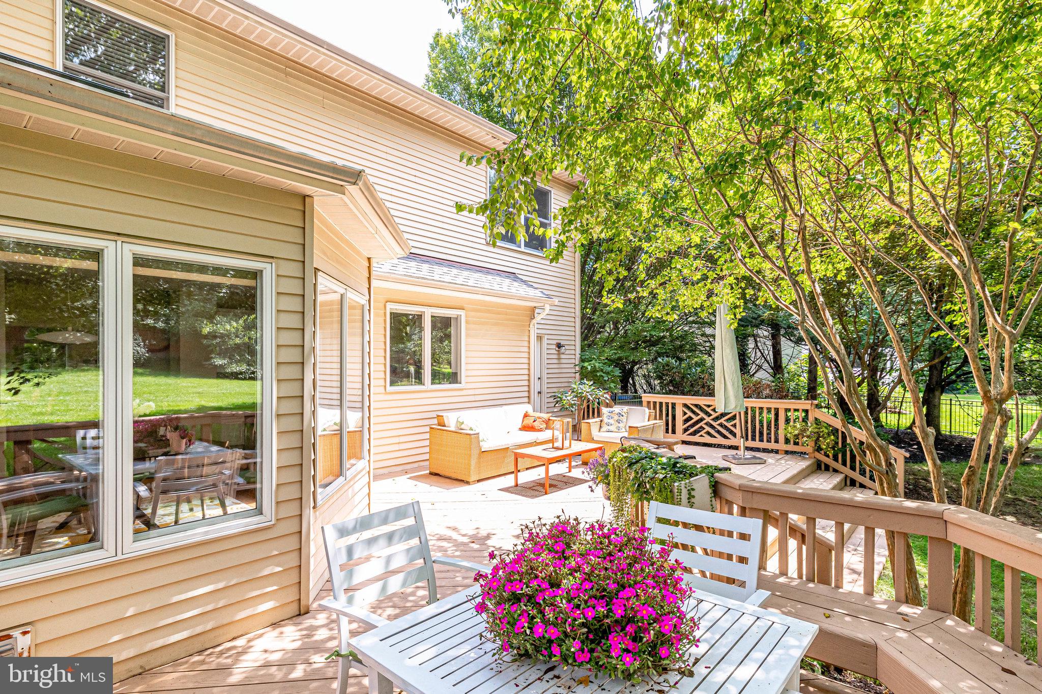 1326 Dasher Lane Reston, VA 20190 - Photo 79 of 91 Gallery Image 79