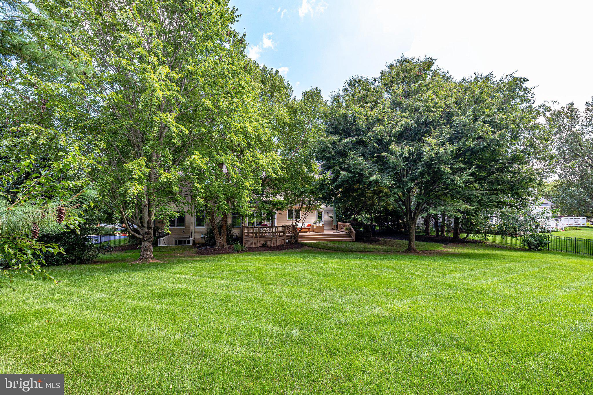 1326 Dasher Lane Reston, VA 20190 - Photo 80 of 91 Gallery Image 80
