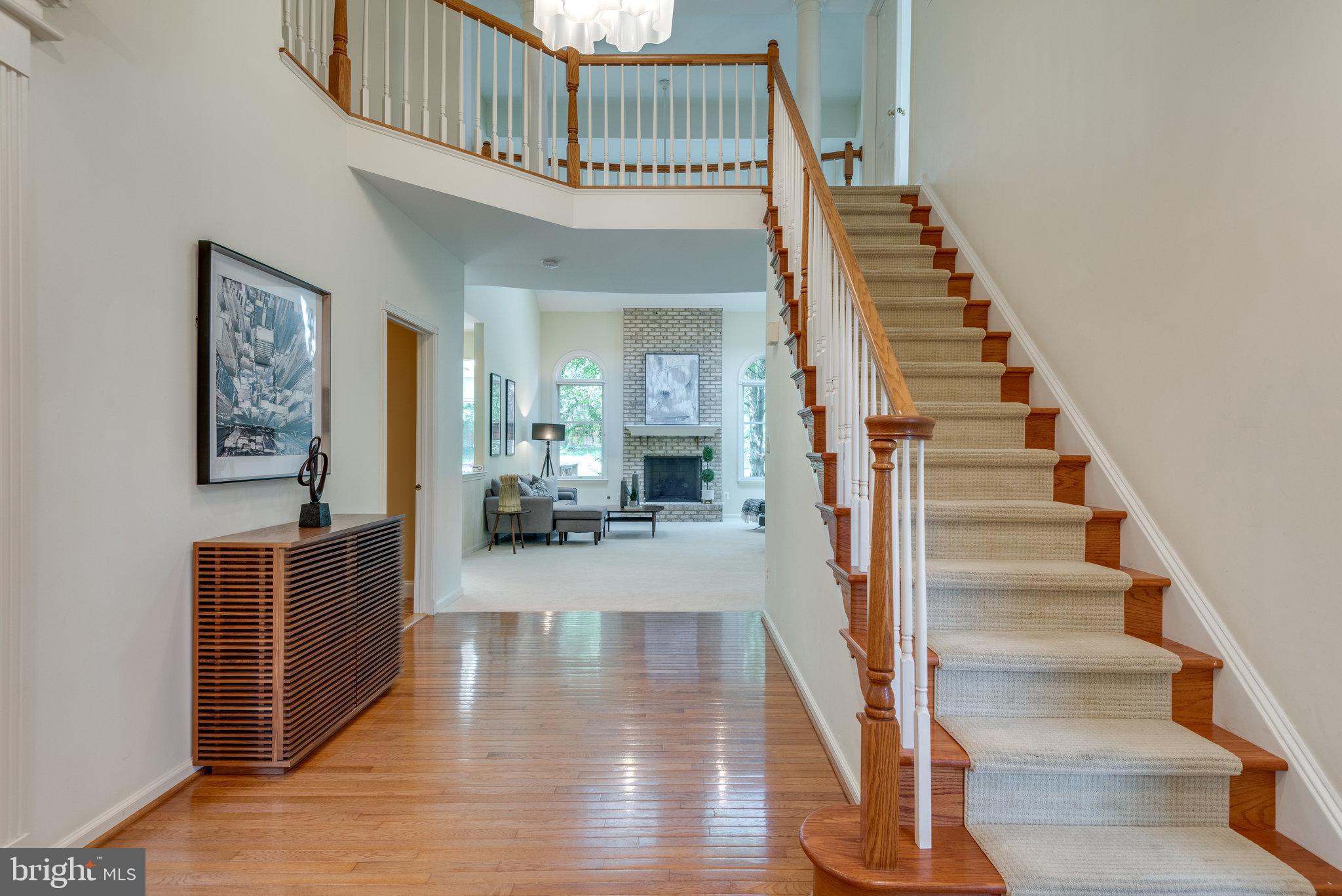 1326 Dasher Lane Reston, VA 20190 - Photo 9 of 91 Gallery Image 9