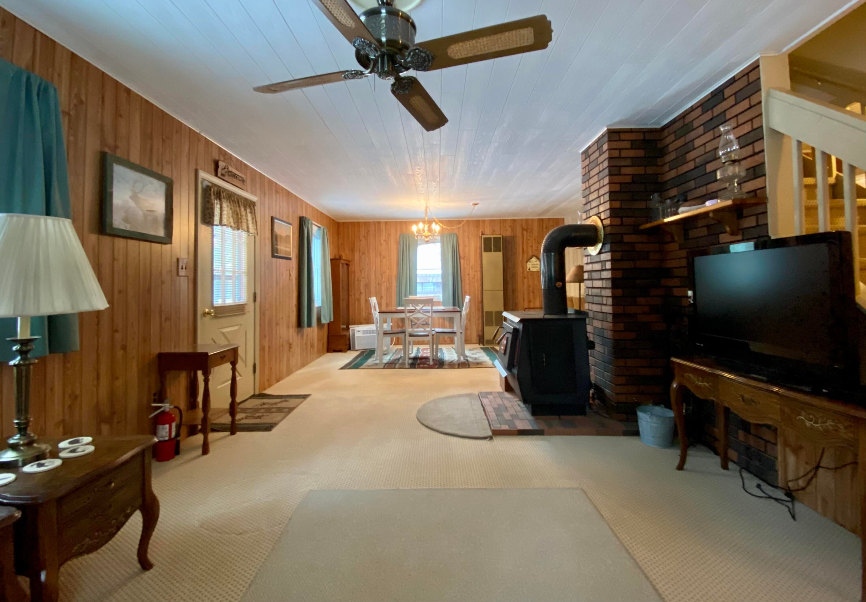 18840 Angling Road Atlanta, MI 49709 - Photo 4 of 30 Gallery Image 4
