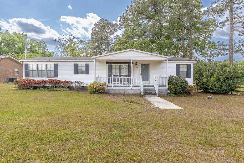 652 Tee Vee Road Elloree, SC 29047 - Photo 1 of 34 Main View