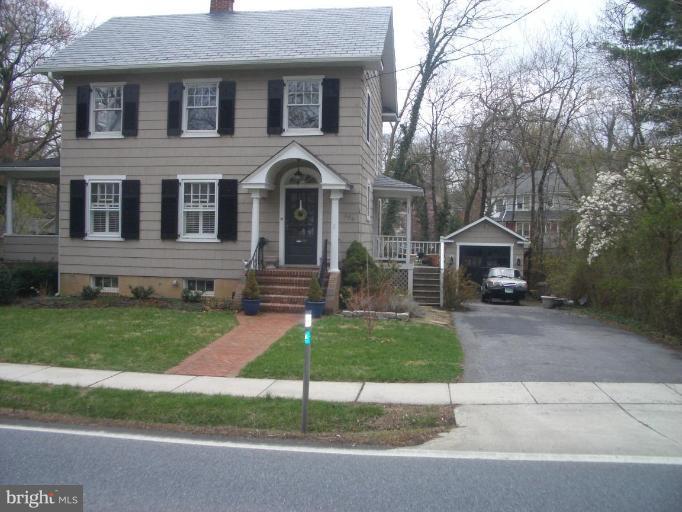 106 South Rolling Road Catonsville, MD 21228 - Photo 1 of 28 Exterior (Main)