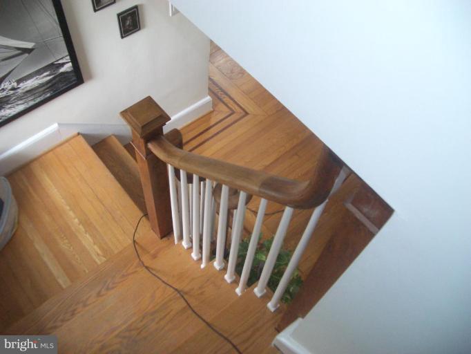 106 South Rolling Road Catonsville, MD 21228 - Photo 22 of 28 Hallway