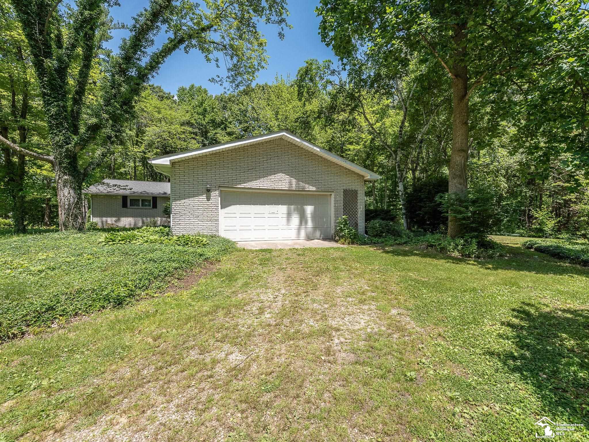 12484 Fessner Road Carleton, MI 48117 - Photo 41 of 54 2-Car Attached Garage