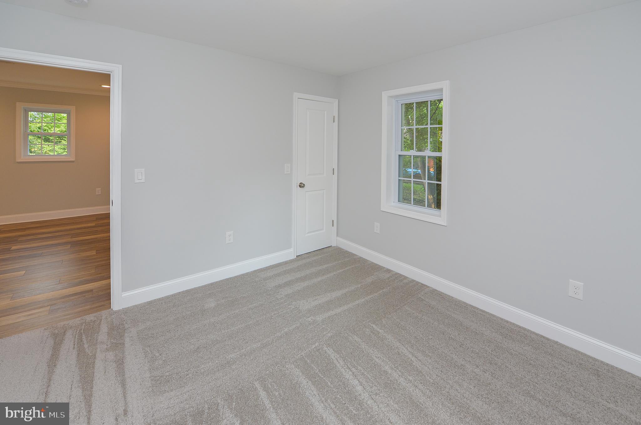 1564 New Rodgers Road Levittown, PA 19056 - Photo 14 of 30 Gallery Image 14