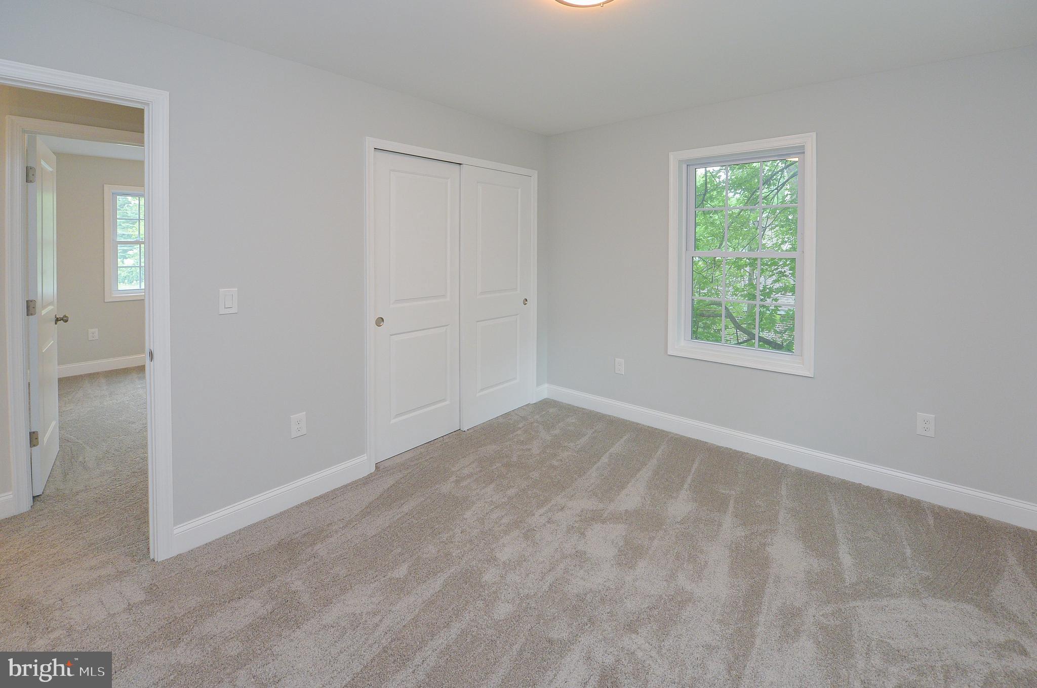 1564 New Rodgers Road Levittown, PA 19056 - Photo 16 of 30 Gallery Image 16