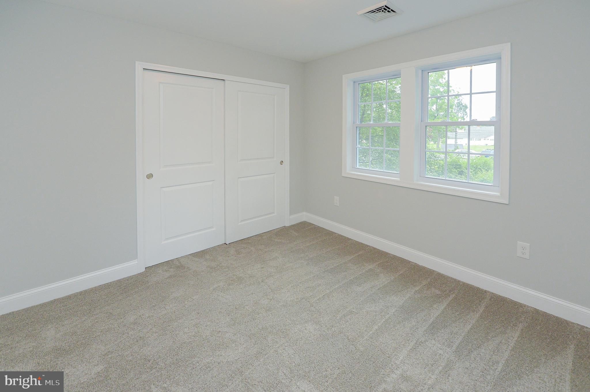1564 New Rodgers Road Levittown, PA 19056 - Photo 18 of 30 Gallery Image 18