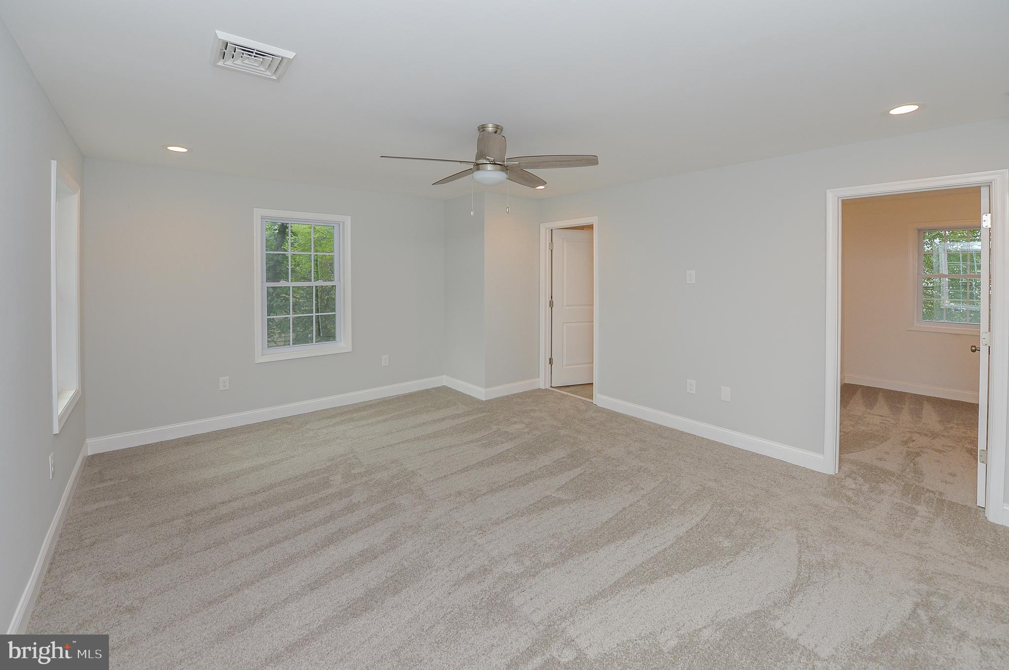1564 New Rodgers Road Levittown, PA 19056 - Photo 22 of 30 Gallery Image 22
