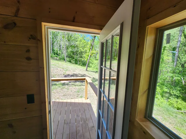 $99,000 | 13486 Gurnsey Drive, Ferryville, WI 54628