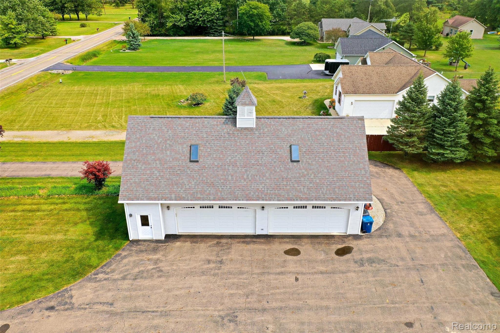 5173 Reid Road Swartz Creek, MI 48473 - Photo 67 of 88 5173-Reid-Rd-69 Outside.jpg