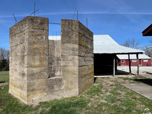 $599,000 | 797 East 1217th Road, Lawrence, KS 66047