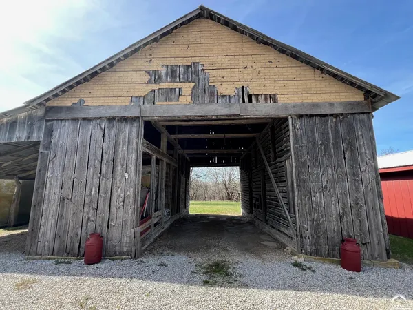 $599,000 | 797 East 1217th Road, Lawrence, KS 66047