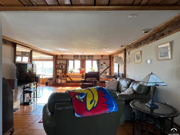 $599,000 | 797 East 1217th Road, Lawrence, KS 66047