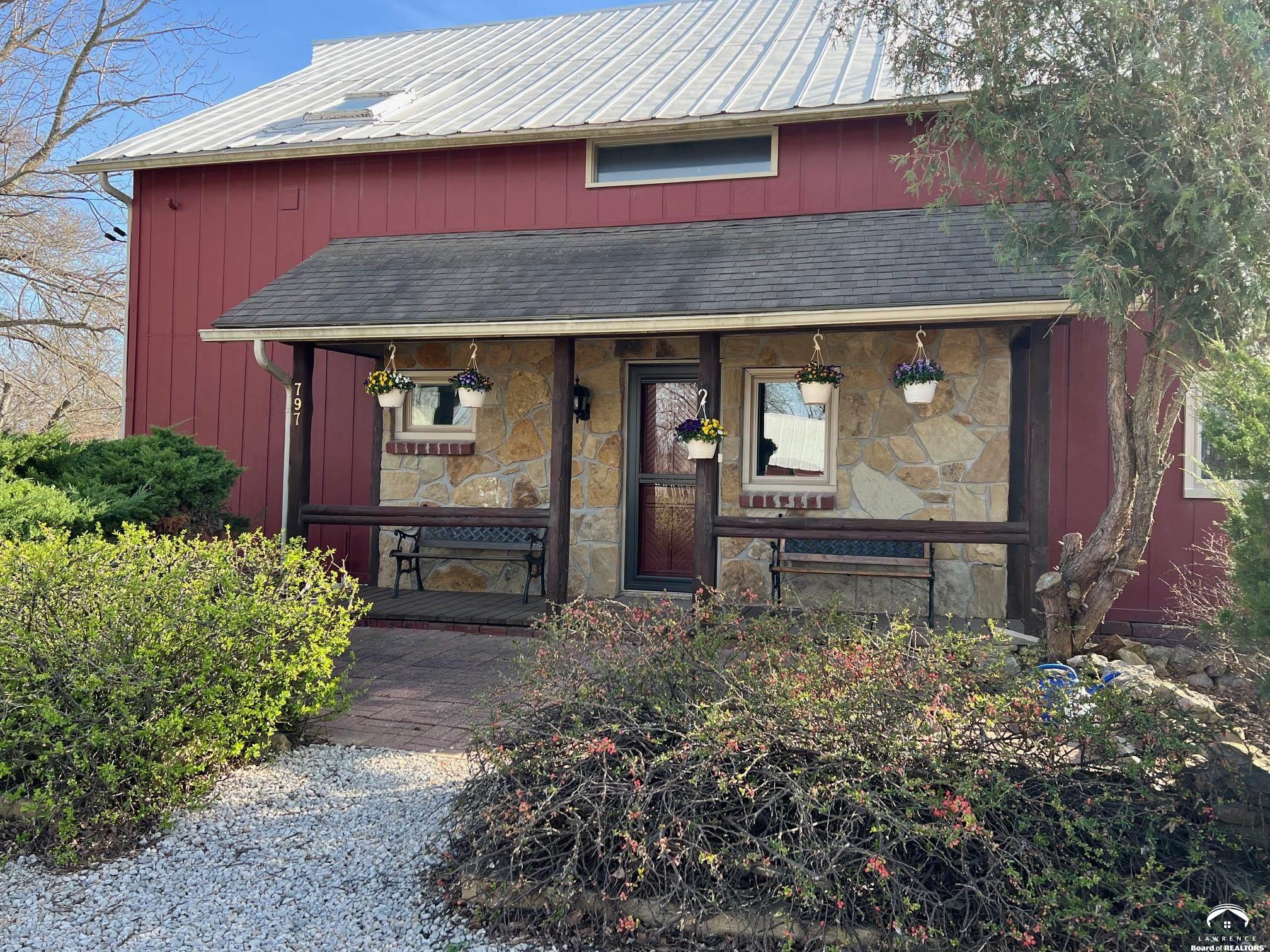 797 East 1217th Road Lawrence, KS 66047 - Photo 23 of 98