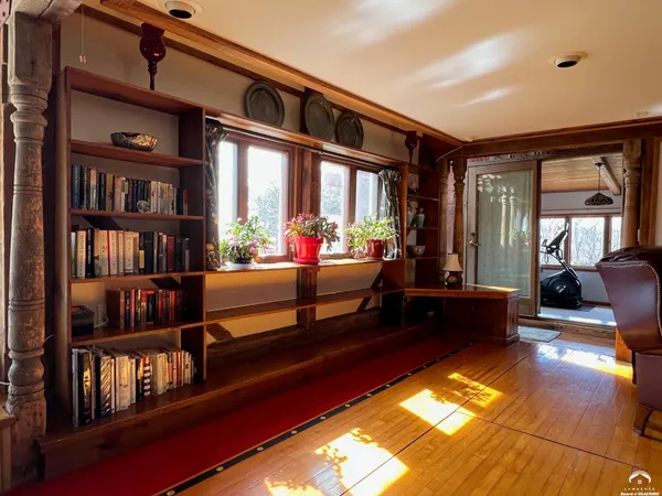 $599,000 | 797 East 1217th Road, Lawrence, KS 66047