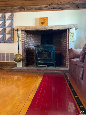 $599,000 | 797 East 1217th Road, Lawrence, KS 66047