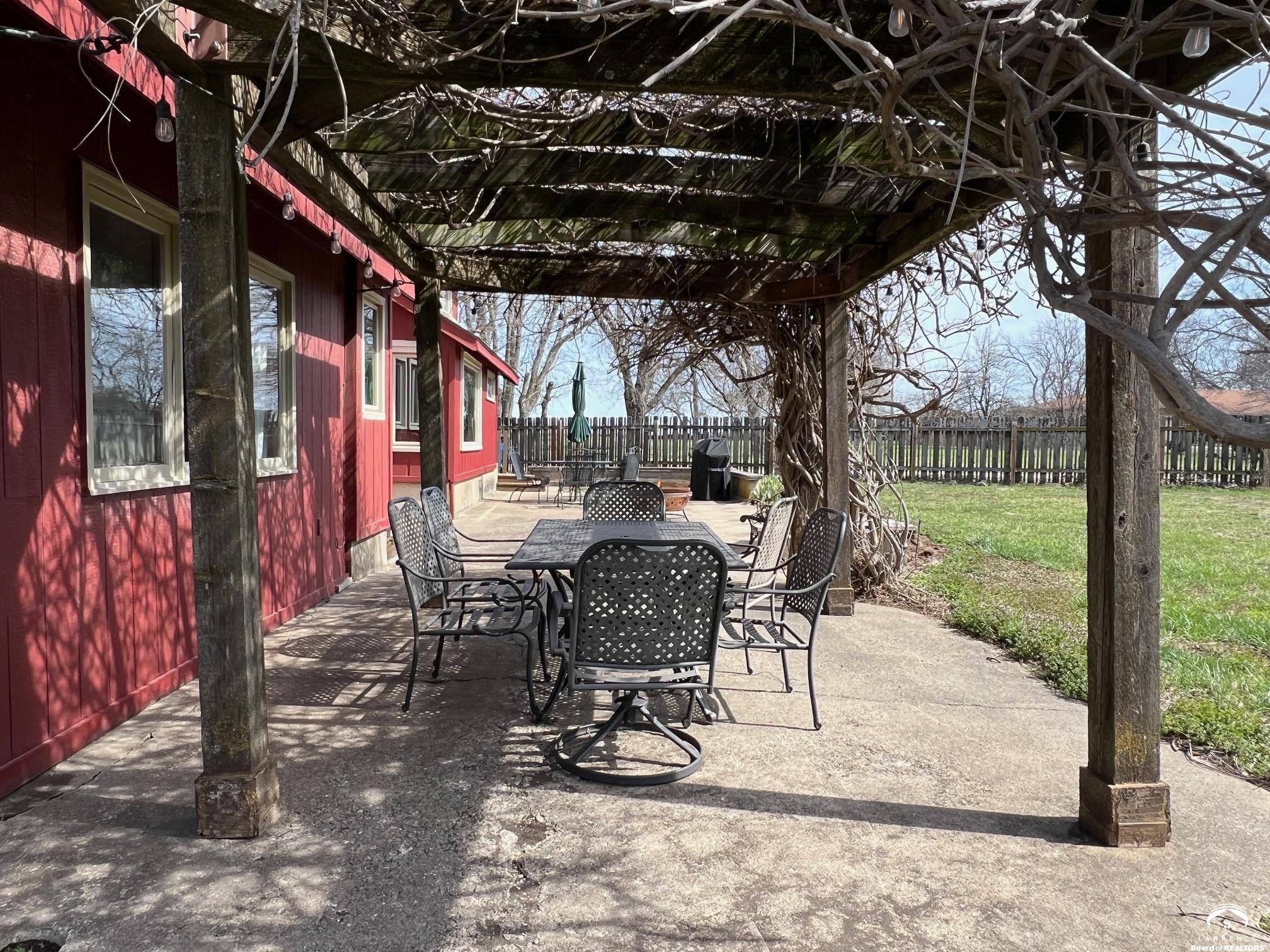 797 East 1217th Road Lawrence, KS 66047 - Photo 42 of 98