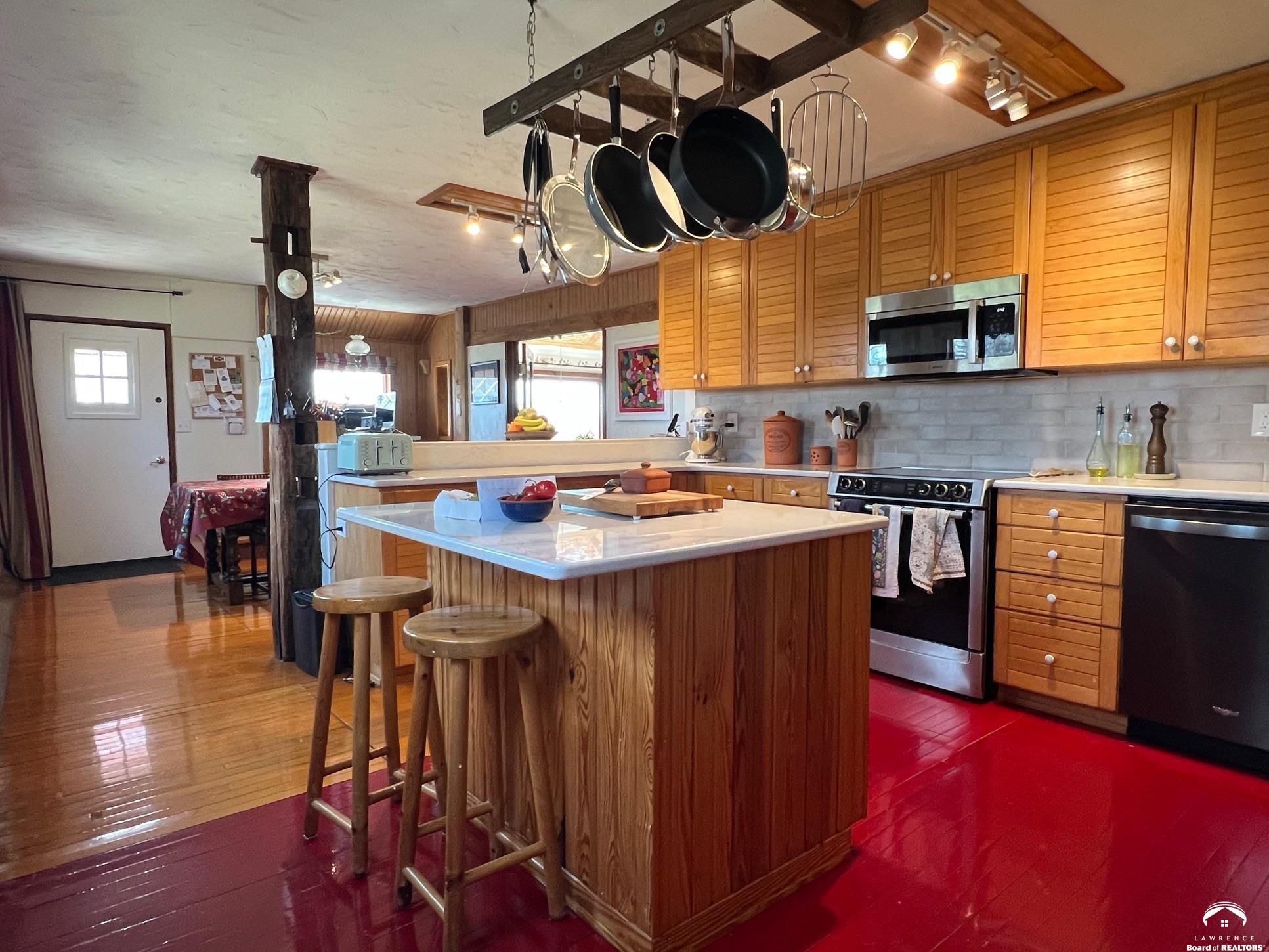 797 East 1217th Road Lawrence, KS 66047 - Photo 54 of 98