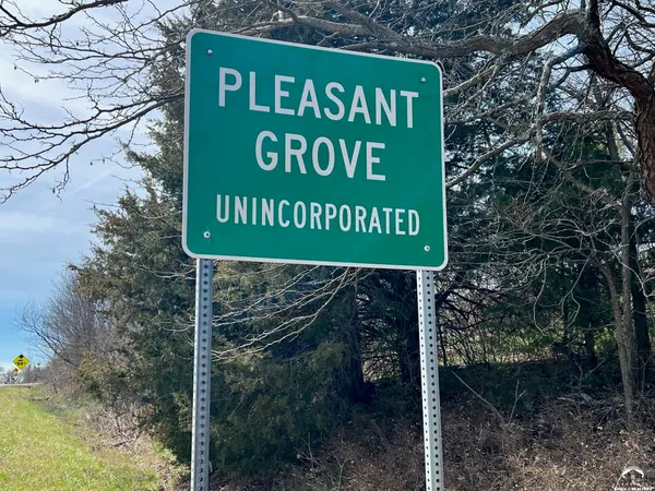 $599,000 | 797 East 1217th Road, Lawrence, KS 66047