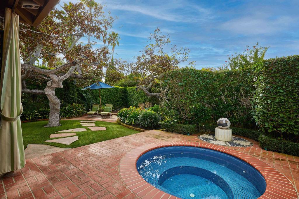 219 Calle De Sereno Encinitas, CA 92024 - Photo 38 of 43 a view of swimming pool from a yard