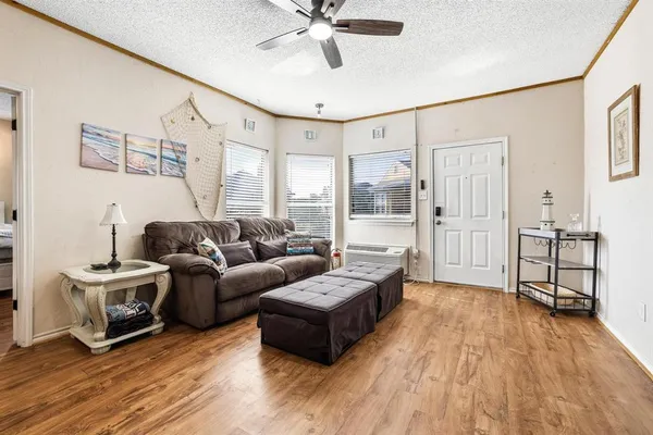 $1,650 | 2164 Tanglewood Boulevard, Unit D311, Pottsboro, TX 75076